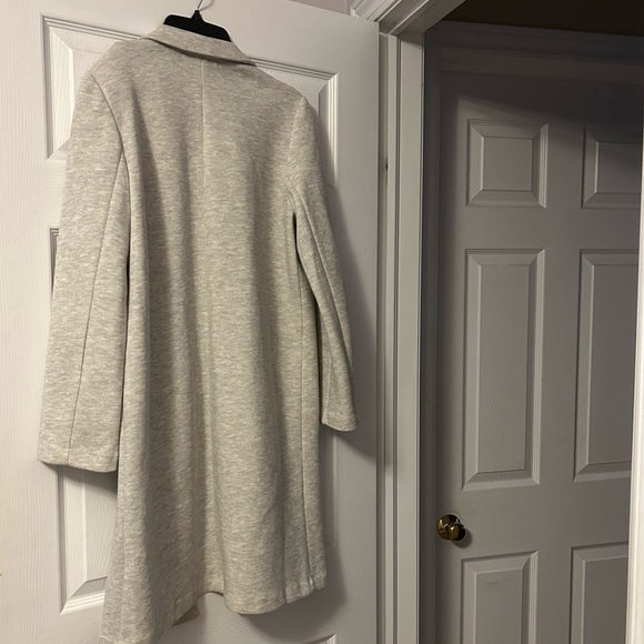 Long Light Grey Coat - Picture 3 of 4